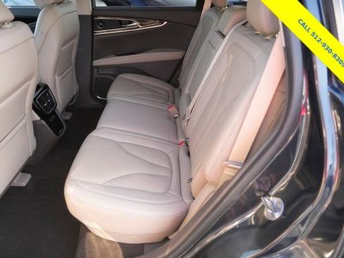 Used 2023 Lincoln Nautilus Reserve w/ Equipment Group 201A image 13