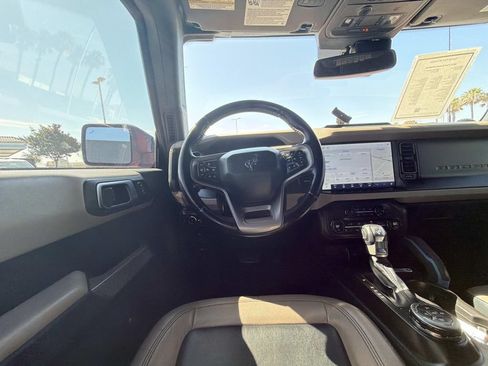Used 2021 Ford Bronco Wildtrak AWD/4WD image 17