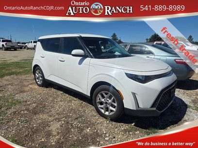 Used 2023 Kia Soul LX w/ LX Technology Package