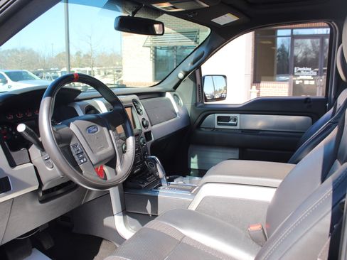 Used 2014 Ford F150 Raptor w/ Equipment Group 801A Luxury image 15