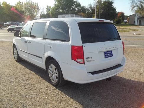 Used 2016 Dodge Grand Caravan American Value Package image 5