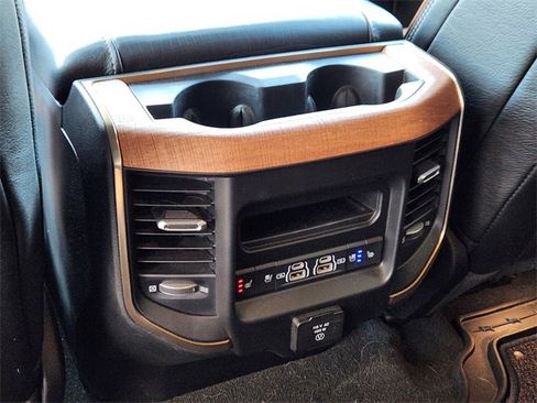 Used 2022 RAM 1500 Limited image 32