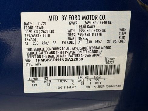 Used 2022 Ford Explorer XLT w/ Equipment Group 202A AWD/4WD image 30