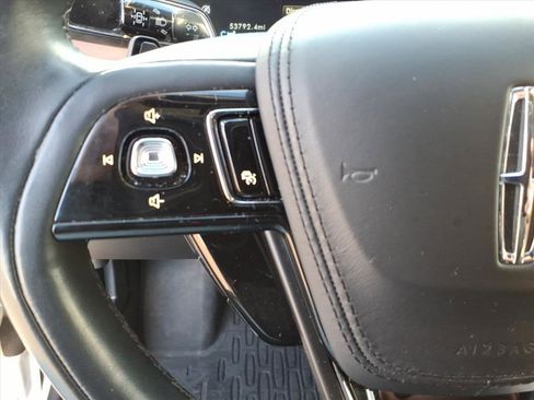 Certified 2023 Lincoln Aviator Reserve w/ Equipment Group 201A image 14