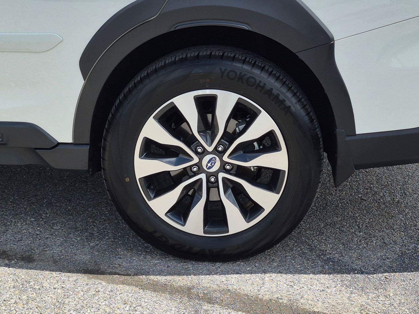 Used 2024 Subaru Outback Limited AWD/4WD image 9