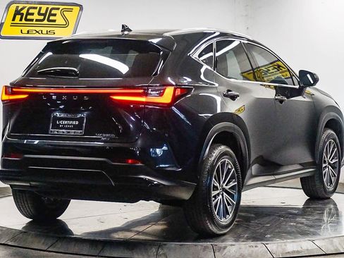 Used 2024 Lexus NX 350h AWD w/ Vision Package image 4