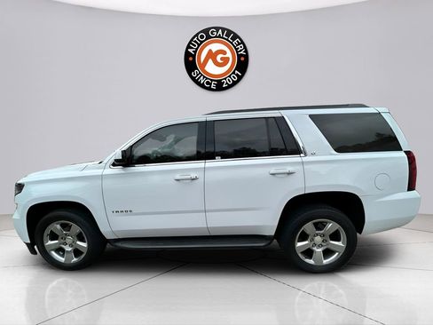 Used 2018 Chevrolet Tahoe LT w/ Luxury Package RWD image 4