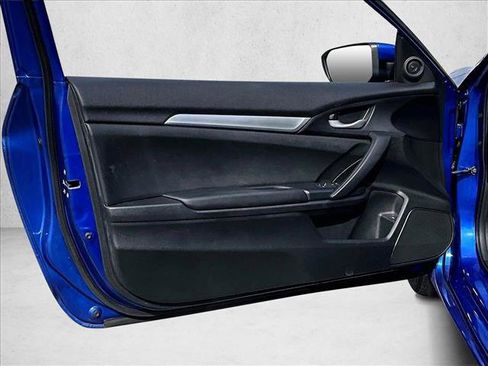 Used 2019 Honda Civic Sport image 16