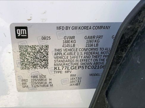 Used 2026 Chevrolet Trax RS w/ Driver Confidence Package FWD image 30