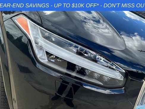 Used 2025 Volvo XC90 B6 Plus w/ Protection Package Premier image 40