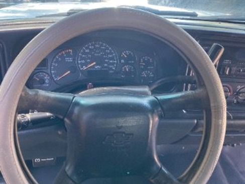 Used 2002 Chevrolet Silverado 3500 2WD Regular Cab image 13