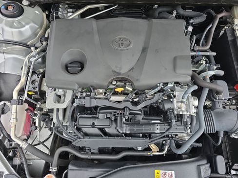 Used 2023 Toyota Camry SE image 36