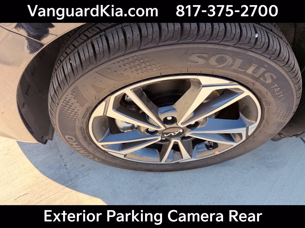 Certified 2024 Kia Forte LXS FWD image 8