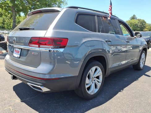 Used 2022 Volkswagen Atlas SE AWD/4WD image 2