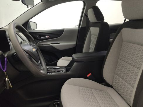 Used 2023 Chevrolet Equinox LS image 17