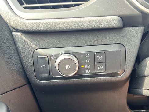 Used 2020 Ford Escape SEL image 23