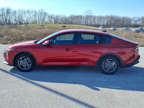 Used 2025 Kia K4 LXS image 7