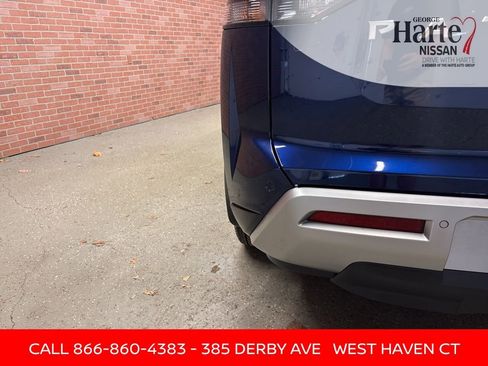 Certified 2022 Nissan Pathfinder Platinum w/ Cargo Package image 50