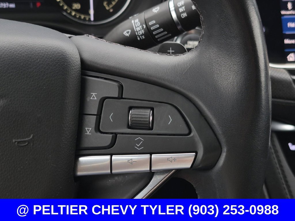 Used 2023 Cadillac XT6 Luxury FWD image 22