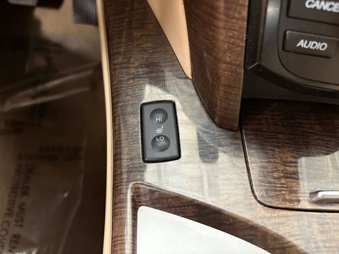 Used 2012 Acura MDX w/ Technology & Entertainment image 45