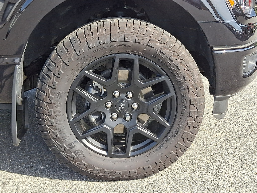 Used 2025 Ford F150 STX w/ STX Black Appearance Package AWD/4WD image 8