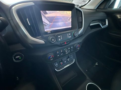 Used 2020 GMC Terrain SLT AWD/4WD image 32