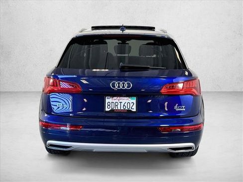 Used 2018 Audi Q5 Prestige w/ Prestige Package AWD/4WD image 6