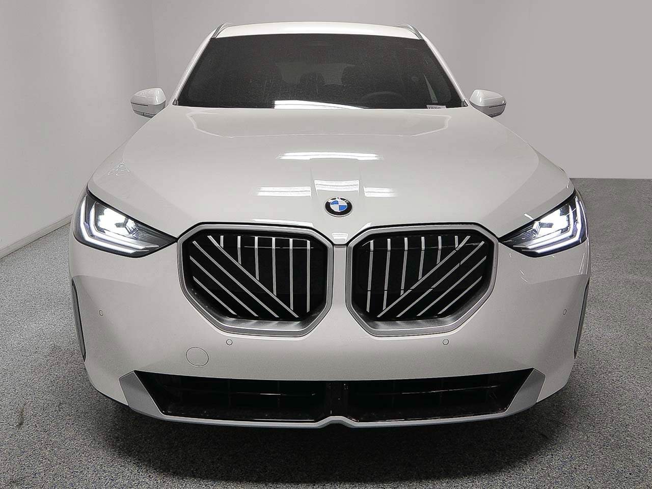 Used 2026 BMW X3 xDrive30i AWD/4WD image 2