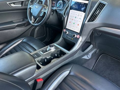 Used 2024 Ford Edge SEL image 14