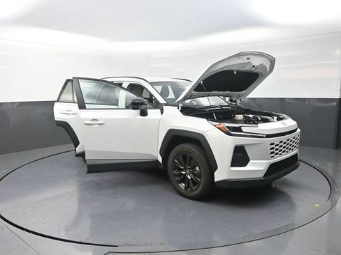 Used 2026 Toyota RAV4 XLE Premium FWD image 39