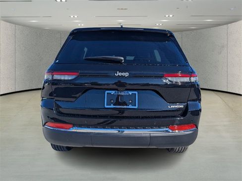 New 2025 Jeep Grand Cherokee Laredo X w/ Luxury Tech Group I image 5