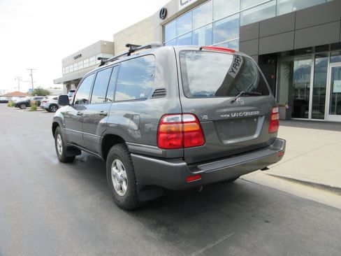 Used 2000 Toyota Land Cruiser AWD/4WD image 5