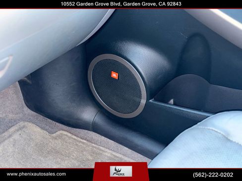 Used 2008 Toyota RAV4 Limited image 38