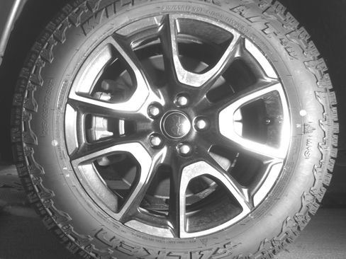 Used 2025 Jeep Compass Trailhawk AWD/4WD image 12