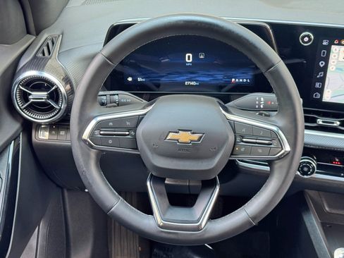 Used 2026 Chevrolet Equinox LT FWD image 17