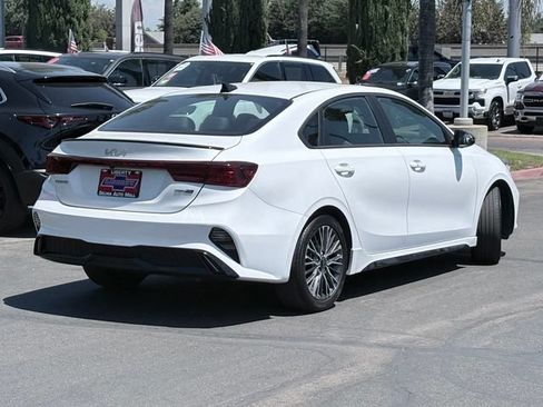 Used 2022 Kia Forte GT-Line w/ GT-Line Premium Package FWD image 5