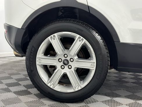 Used 2013 Land Rover Range Rover Evoque Pure w/ Climate Comfort Pkg image 30