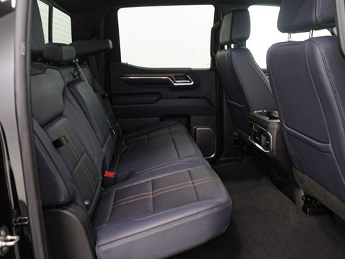 Used 2024 Chevrolet Silverado 1500 High Country image 13