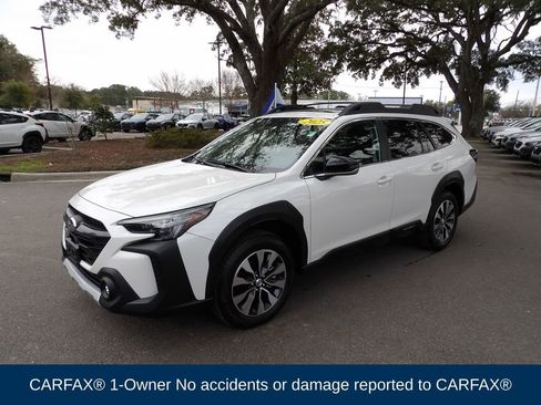 Used 2025 Subaru Outback Limited image 3