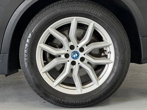 Used 2023 BMW X5 xDrive45e AWD/4WD image 8