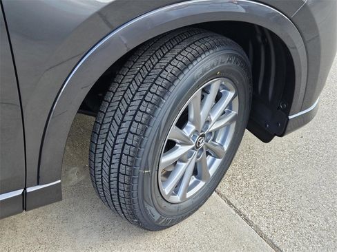 New 2025 MAZDA CX-5 AWD 2.5 S w/ Preferred Package image 5