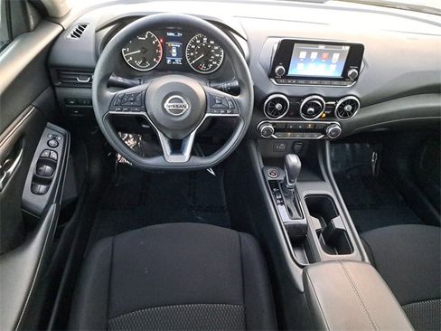 Used 2023 Nissan Sentra S image 15