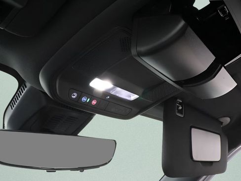New 2026 Chevrolet Equinox LT w/ Convenience Package II FWD image 16