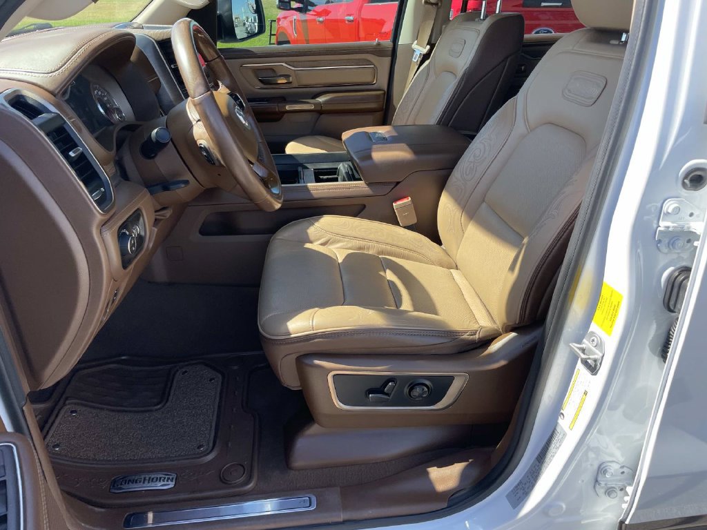 Used 2019 RAM 1500 Limited AWD/4WD image 33