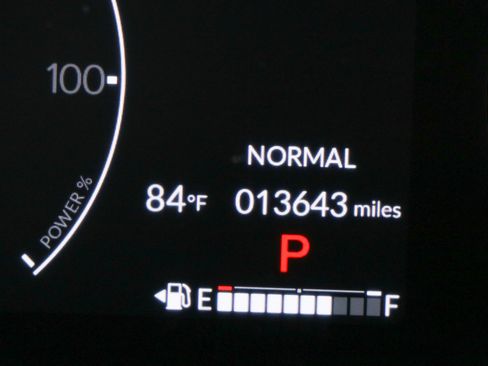 Used 2024 Honda CR-V Sport Touring image 16