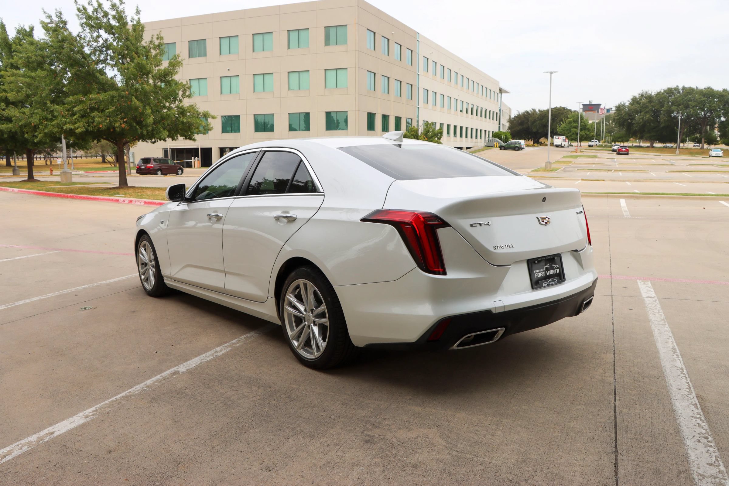 Used 2021 Cadillac CT4 Luxury RWD image 5