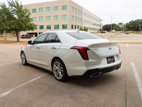 Used 2021 Cadillac CT4 Luxury RWD image 5