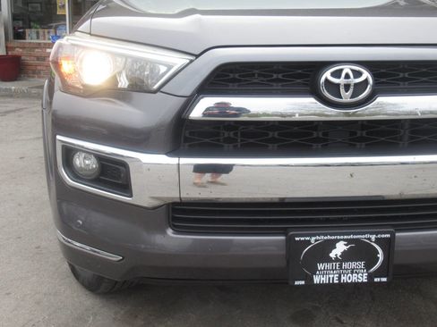 Used 2014 Toyota 4Runner Limited AWD/4WD image 2