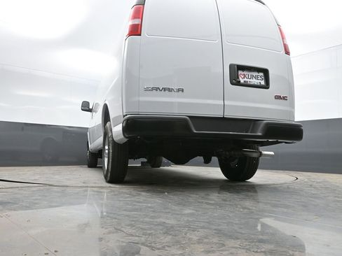 New 2026 GMC Savana 2500 Extended RWD image 31