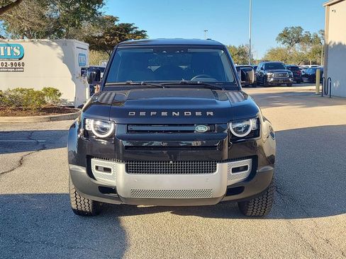 Used 2022 Land Rover Defender 110 image 15